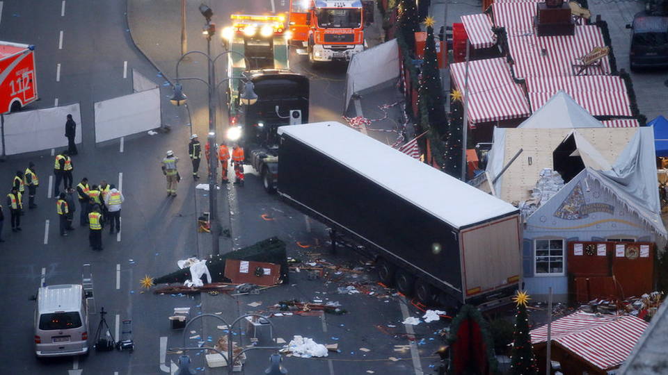 H7 berlin truck aftermath