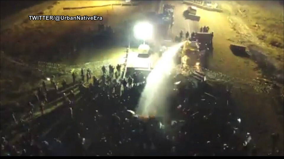 H08 standing rock water cannon