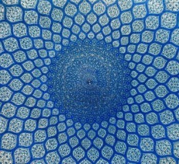 3356574-dome-of-the-mosque-oriental-ornaments-from-isfahan-iran