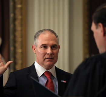 Director of Environmental Protection Agency Scott Pruitt is sworn in by Justice Samuel Alito at the Executive Office in Washington, U.S., February 17, 2017. REUTERS/Carlos Barria