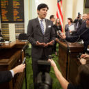 FILE PHOTO - Senate President pro tem Kevin de Leon speaks to reporters after Gov. Jerry Brown's historic fourth inauguration at the State Capitol in Sacramento, CA, U.S. on January 5, 2015.  REUTERS/Max Whittaker/File Photo