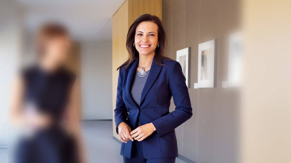 H06 dina powell