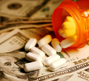 iStock_000000407659Small(drugs-money)