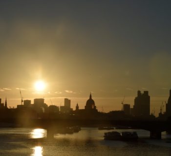 Dawn breaks over the City of London, Britain June 24, 2016.     REUTERS/Toby Melville